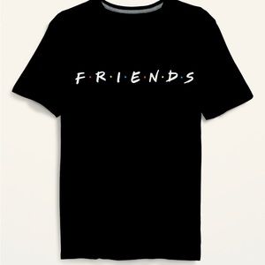 Friends t shirt in black🥰